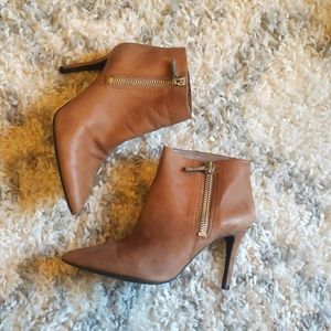 Jessica Simpson women's size 7 tan booties